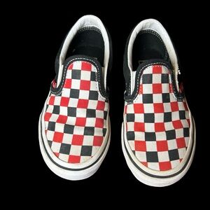 Vans Kids’ Classic Checkerboard Slip-On – 11.5, Black/Red 🖤❤️